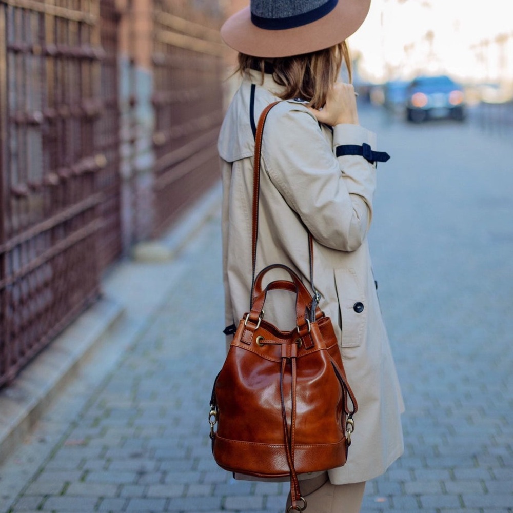 AIGIN MILANON Alma leather Bag / Backpack Convertible